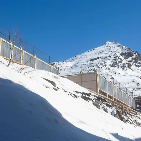 Cosy Pour 4 Pers. Avec Depart Aux Pieds, Proche Commodites Et Pistes - Fr-1-545-17 * Val Thorens