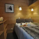 Apartment Cosy Pour 4 Pers. Avec Depart Aux Pieds, Proche Commodites Et Pistes - Fr-1-545-17 Val Thorens