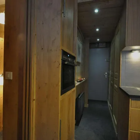 アパート Cosy Pour 4 Pers. Avec Depart Aux Pieds, Proche Commodites Et Pistes - Fr-1-545-17 *