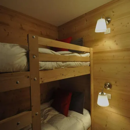Cosy Pour 4 Pers. Avec Depart Aux Pieds, Proche Commodites Et Pistes - Fr-1-545-17 * ヴァル・トランス