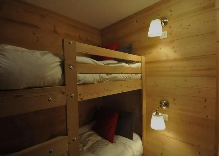 Cosy Pour 4 Pers. Avec Départ Aux Pieds, Proche Commodités Et Pistes - Fr-1-545-17 * Val Thorens