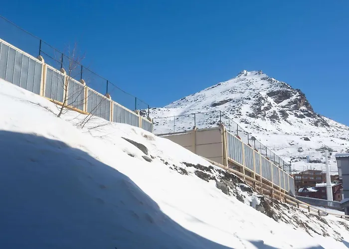 Cosy Pour 4 Pers. Avec Départ Aux Pieds, Proche Commodités Et Pistes - Fr-1-545-17 * Val Thorens